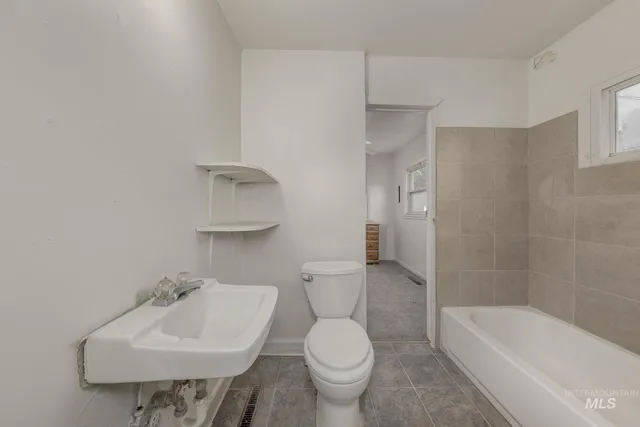 $199,500 | 1602 2nd Avenue South, Payette, ID 83661