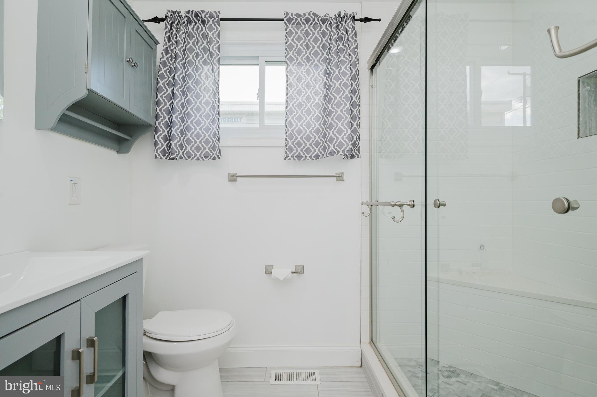 3010 Baybriar Road Baltimore, MD 21222 - Photo 29 of 47