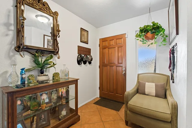 $429,000 | 238 South Fairbanks Avenue, Sanger, CA 93657