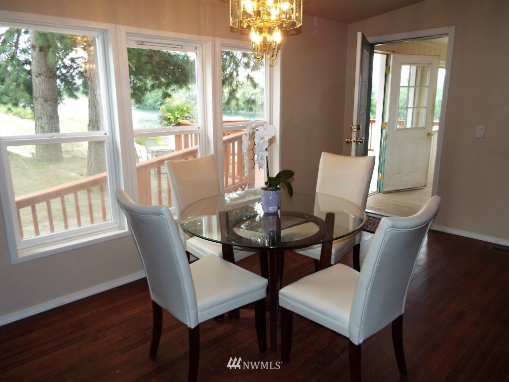 7104 Riverview Road Snohomish, WA 98290 - Photo 11 of 22 Gallery Image 11