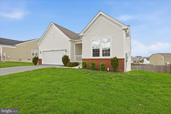 $549,900 | 121 Hayvenhurst Court, Stephens City, VA 22655