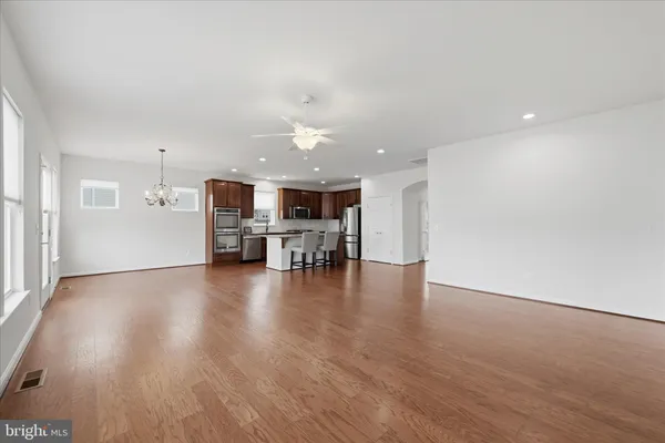 $549,900 | 121 Hayvenhurst Court, Stephens City, VA 22655
