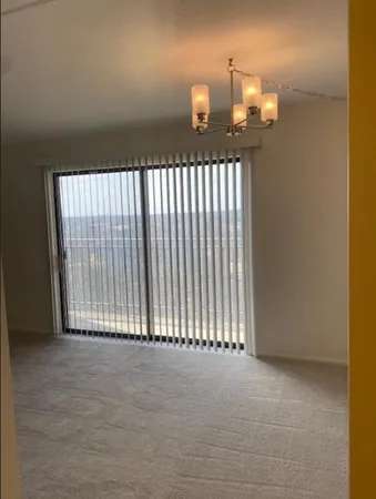 $2,100 | 6340 Americana Drive, Unit 903, Willowbrook, IL 60527