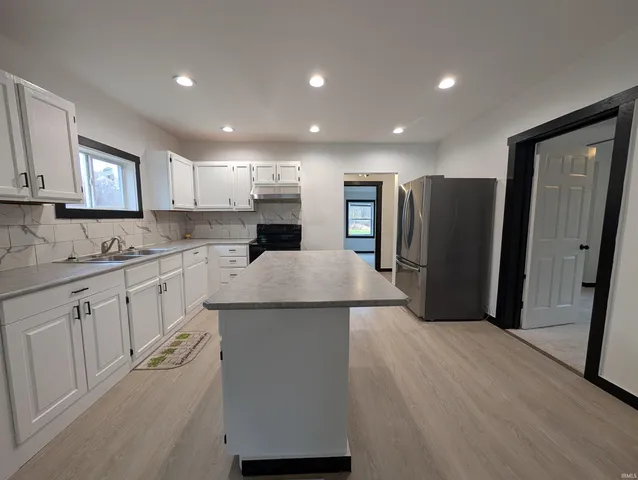 $154,900 | 7625 North St Road, Bicknell, IN 47512