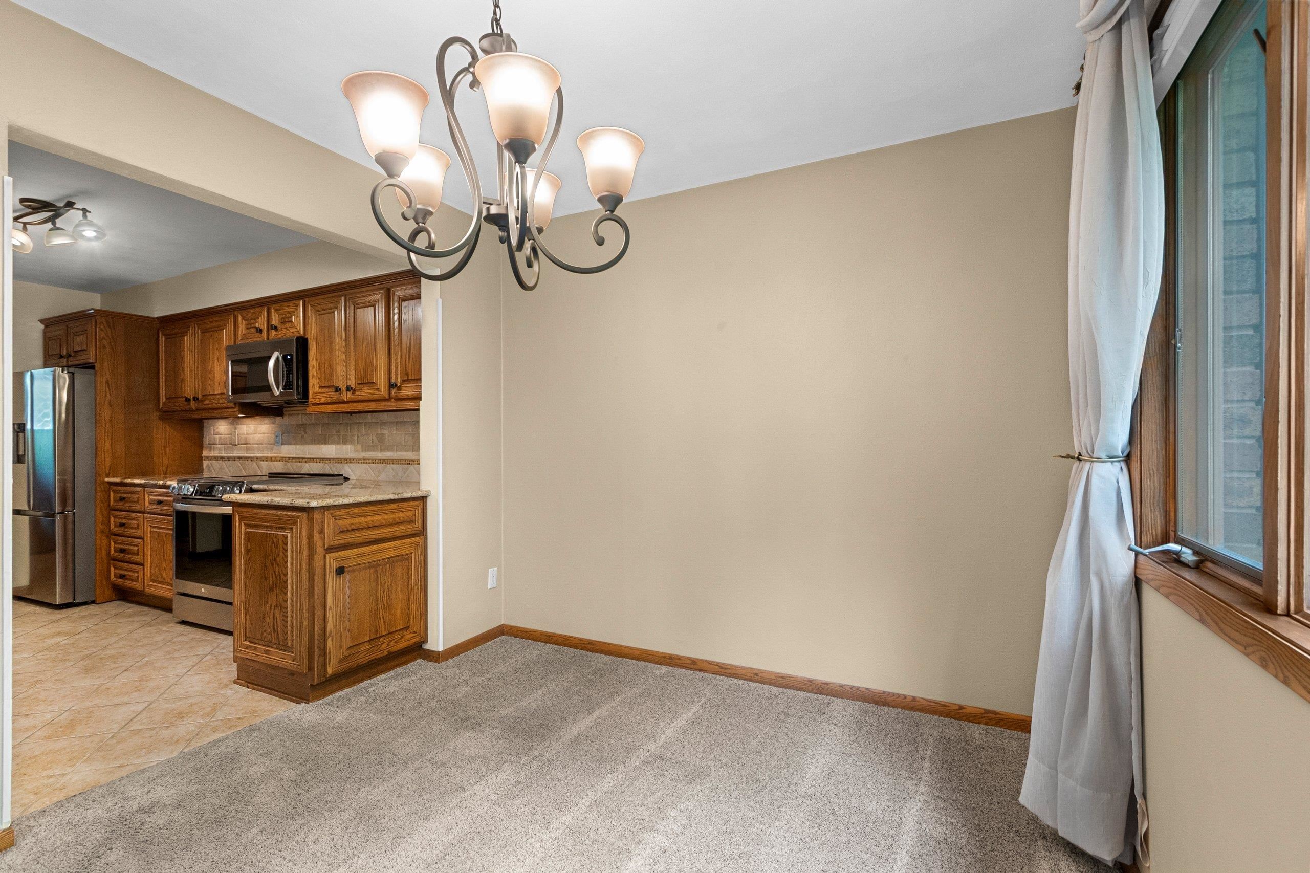 151 Harrys Gateway Appleton, WI 54914 - Photo 20 of 78