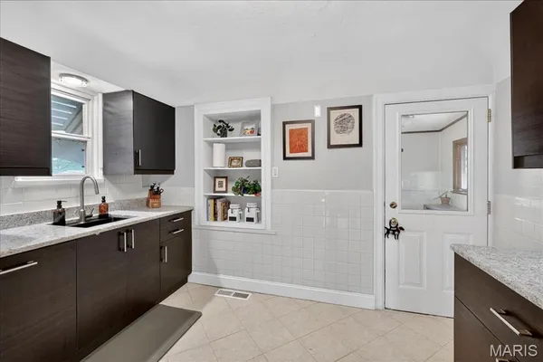 $235,900 | 3409 Macklind Avenue, St. Louis, MO 63139