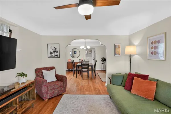 $235,900 | 3409 Macklind Avenue, St. Louis, MO 63139