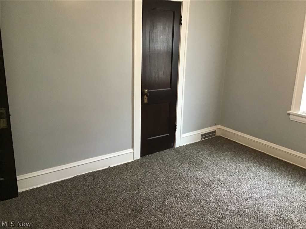 3374 Sylvanhurst Road Cleveland Heights, OH 44112 - Photo 14 of 34