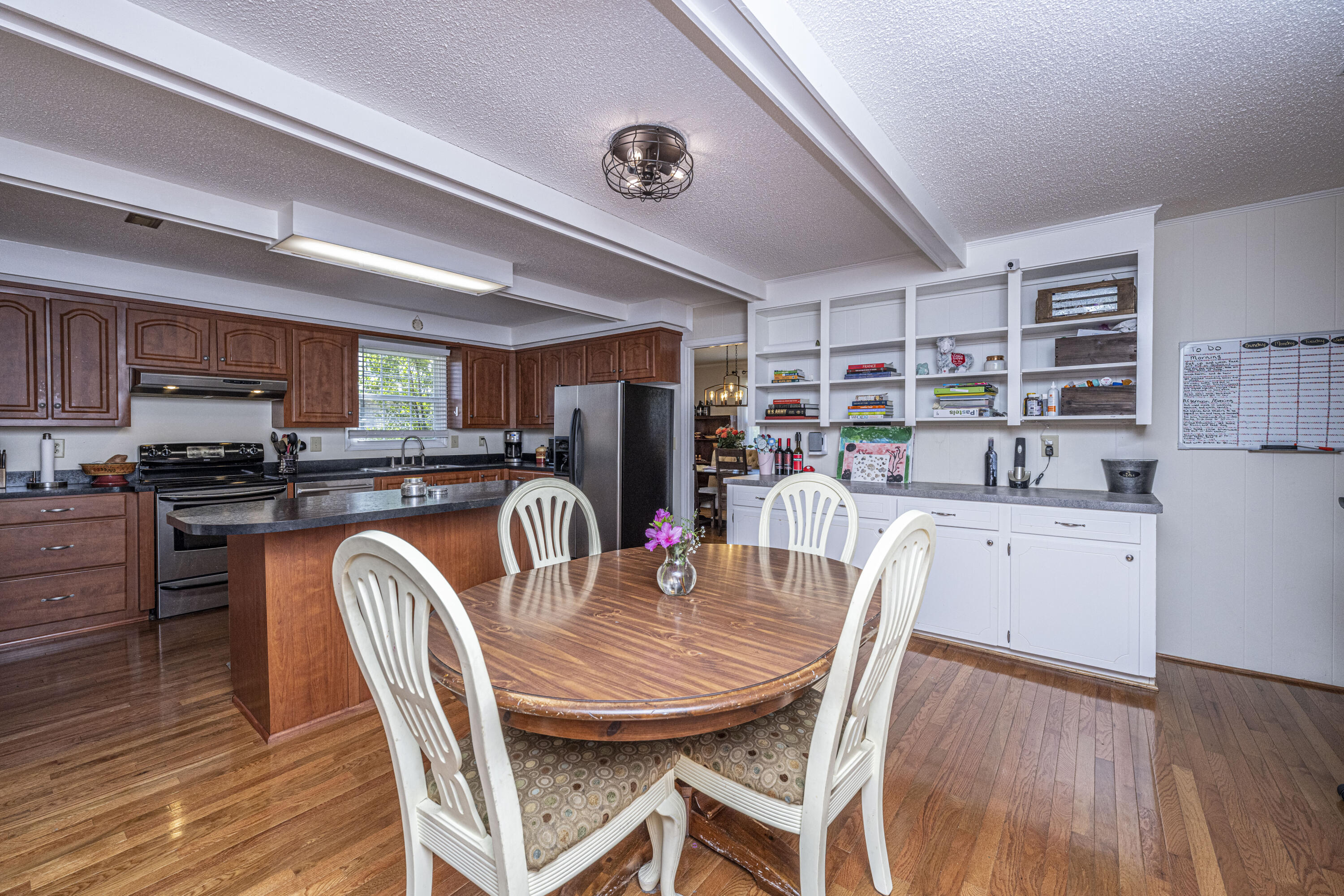 1288 Orange Branch Road Charleston, SC 29407 - Photo 33 of 44 Eat-in Kitchen