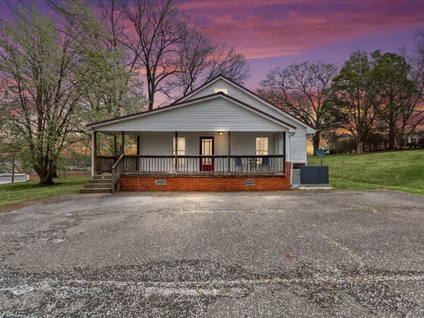 $219,900 | 110 Dotson Lane, Winchester, TN 37398