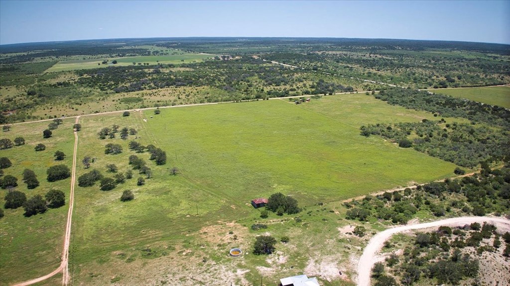 362 Jacoby Lane Hext, TX 76848 - Photo 31 of 36 a view of an ocean view and city view
