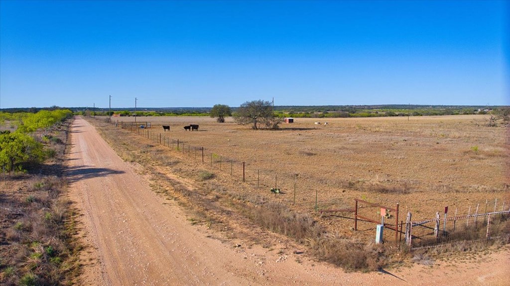 362 Jacoby Lane Hext, TX 76848 - Photo 6 of 36 a view of beach and ocean
