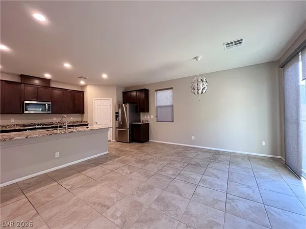 $2,740 | 5587 Lushan Street, Las Vegas, NV 89148