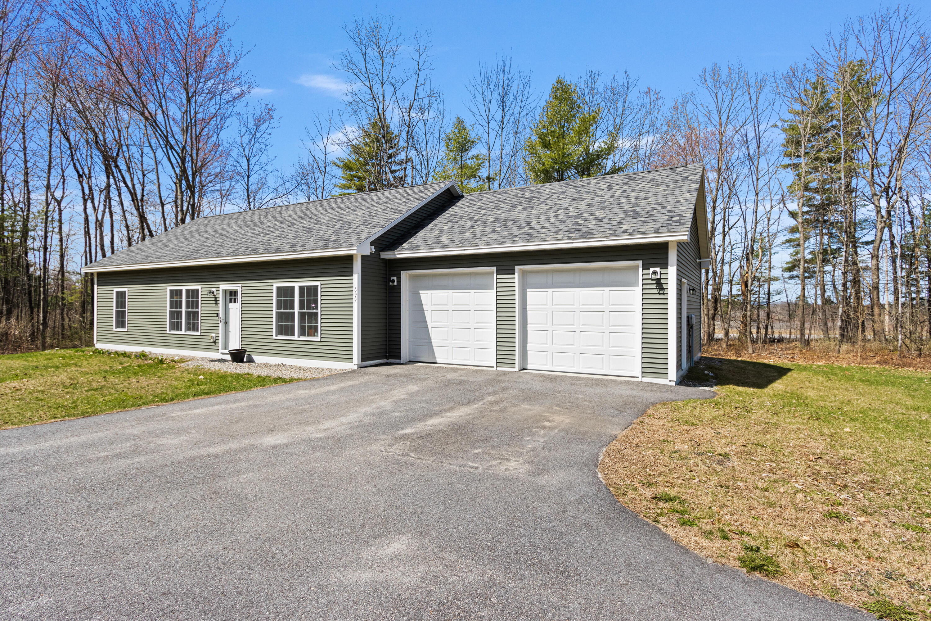 699 Beech Hill Road Auburn, ME 04210 - Photo 3 of 36 20260426AD-71040