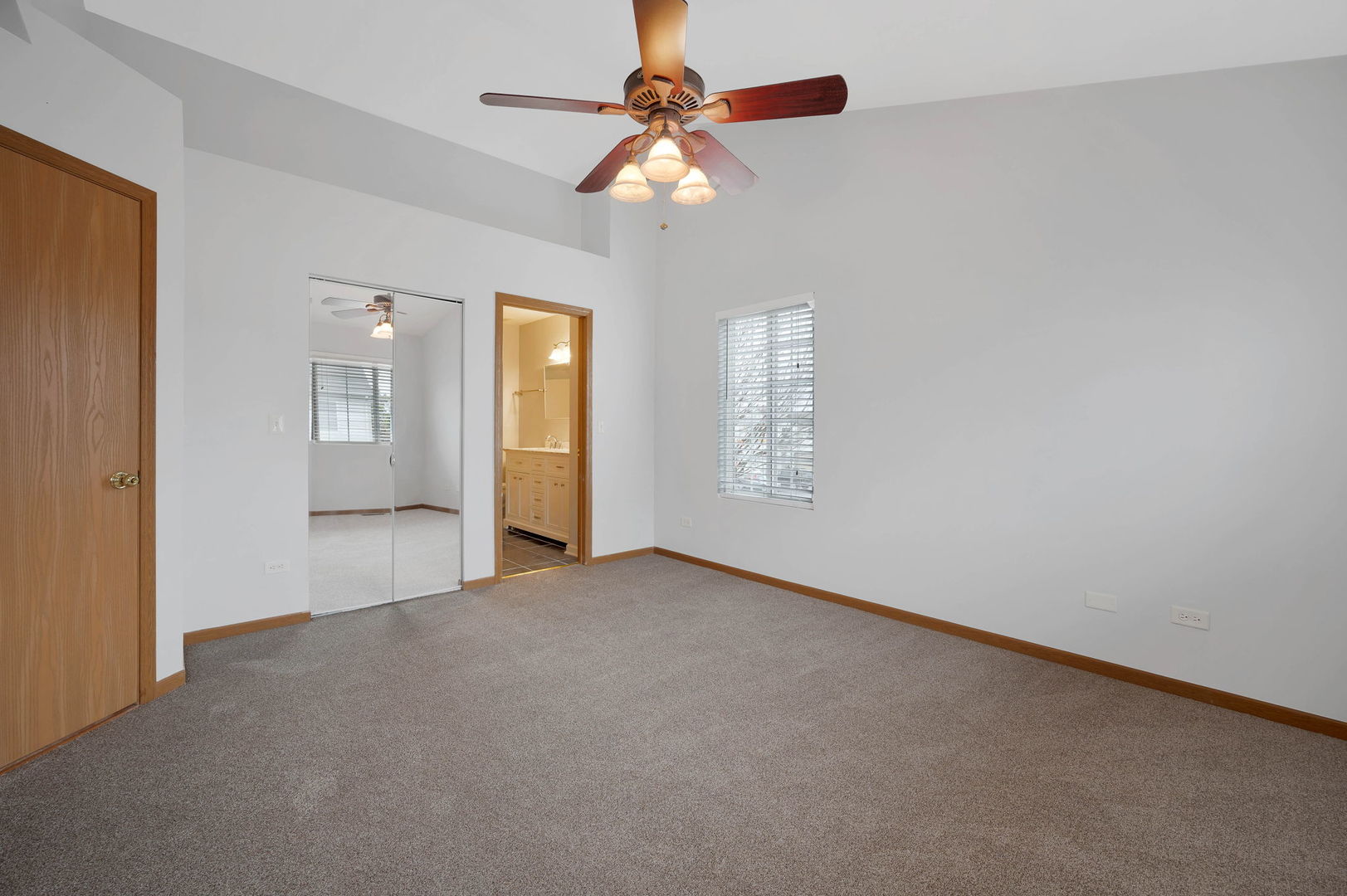 1531 Azalea Circle Romeoville, IL 60446 - Photo 11 of 15 Gallery Image 11