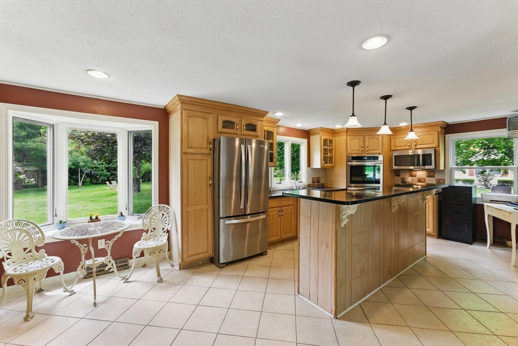 237 Bay Road Belchertown, MA 01007 - Photo 14 of 42 Gallery Image 14