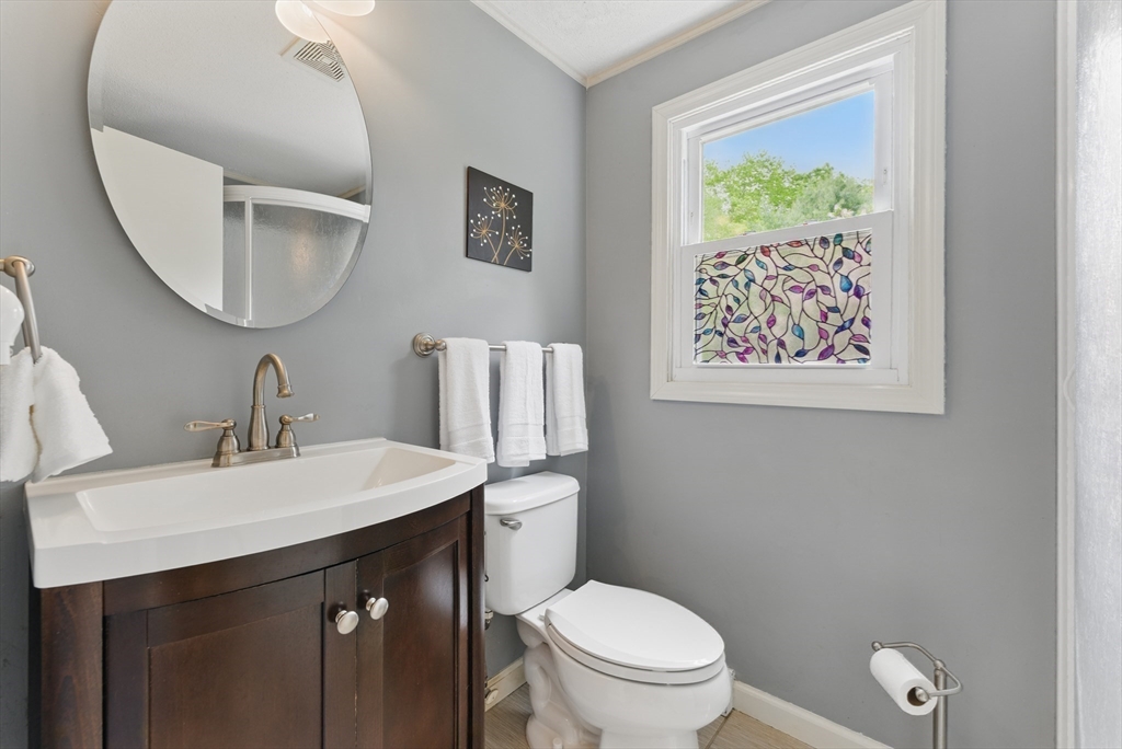 237 Bay Road Belchertown, MA 01007 - Photo 17 of 42 Gallery Image 17