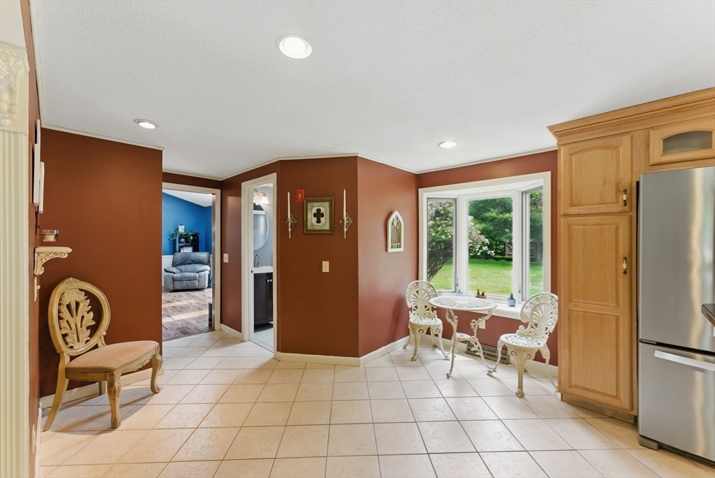 237 Bay Road Belchertown, MA 01007 - Photo 10 of 42 Gallery Image 10