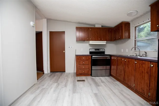 $179,900 | 300 Mill Creek Road, Meherrin, VA 23954