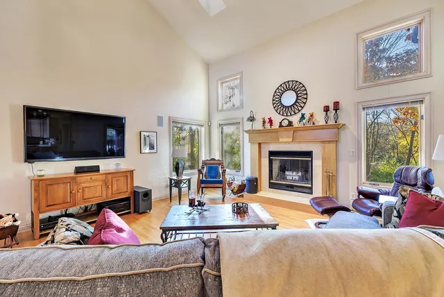 $612,500 | 1653 Crimson Court, De Pere, WI 54115