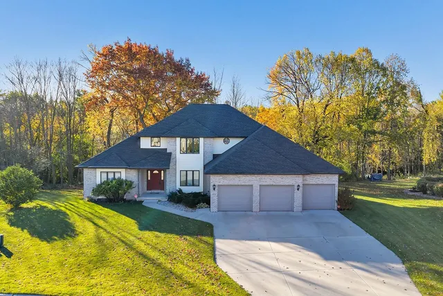 $612,500 | 1653 Crimson Court, De Pere, WI 54115