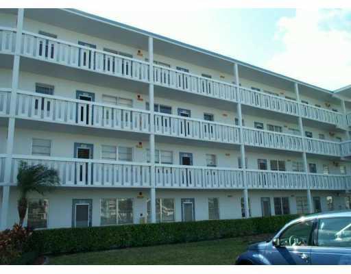 4073 Exeter, Unit 4073 Boca Raton, FL 33434 - Photo 1 of 9 Primary Photo