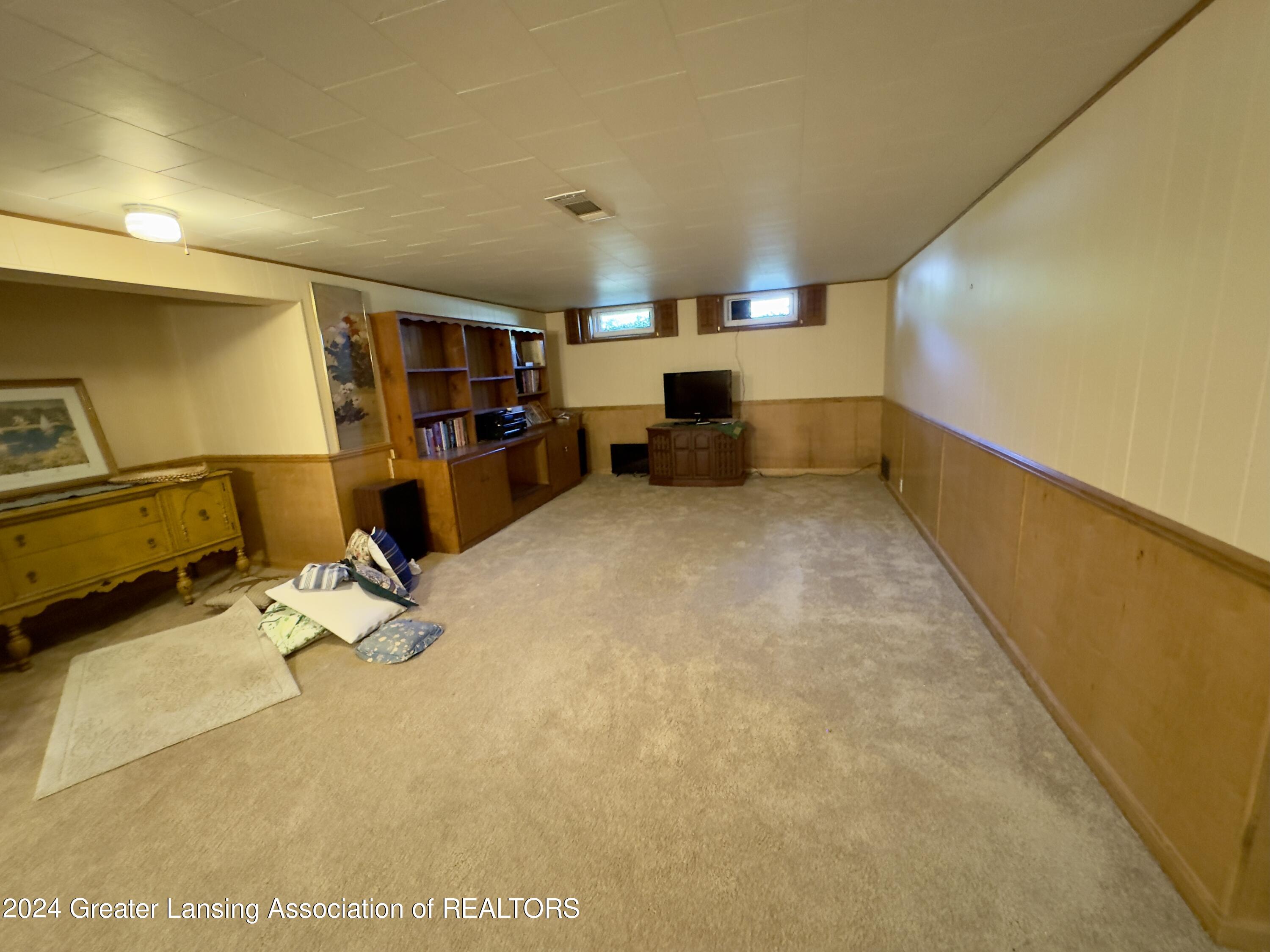 3407 Sylvan Road Lansing, MI 48917 - Photo 9 of 22 IMG_8918