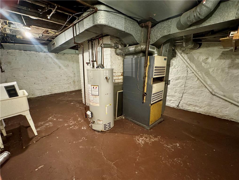 299 Stone Quarry Road Monaca, PA 15061 - Photo 23 of 27 a view of a garage