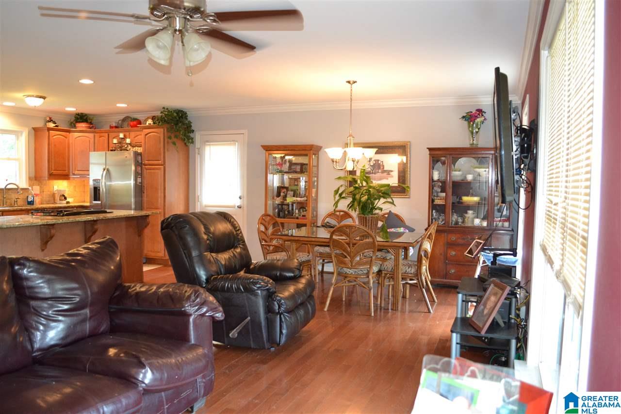 512 3rd Way Pleasant Grove, AL 35127 - Photo 2 of 9