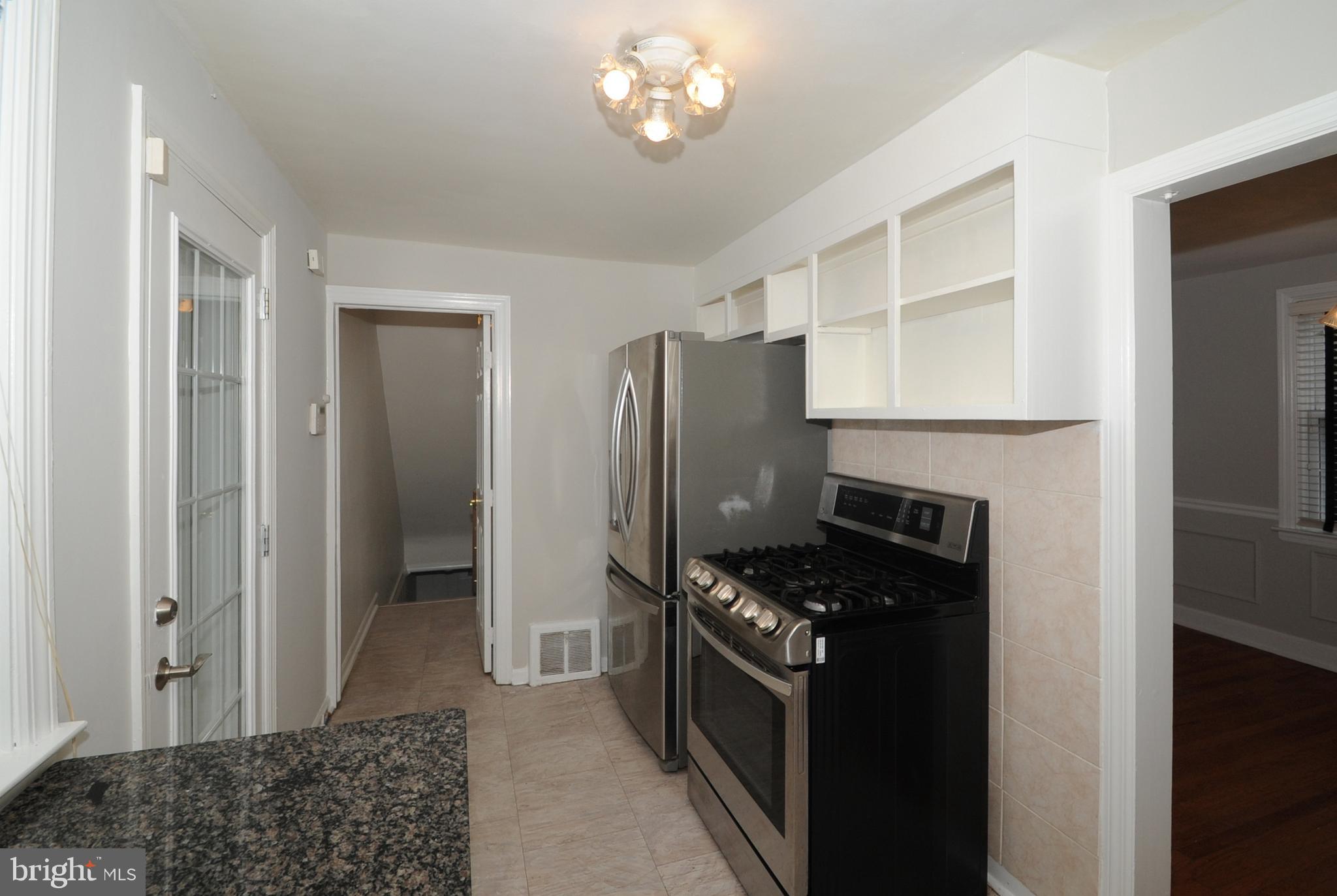 214 Earlington Road Havertown, PA 19083 - Photo 14 of 34 Kitchen