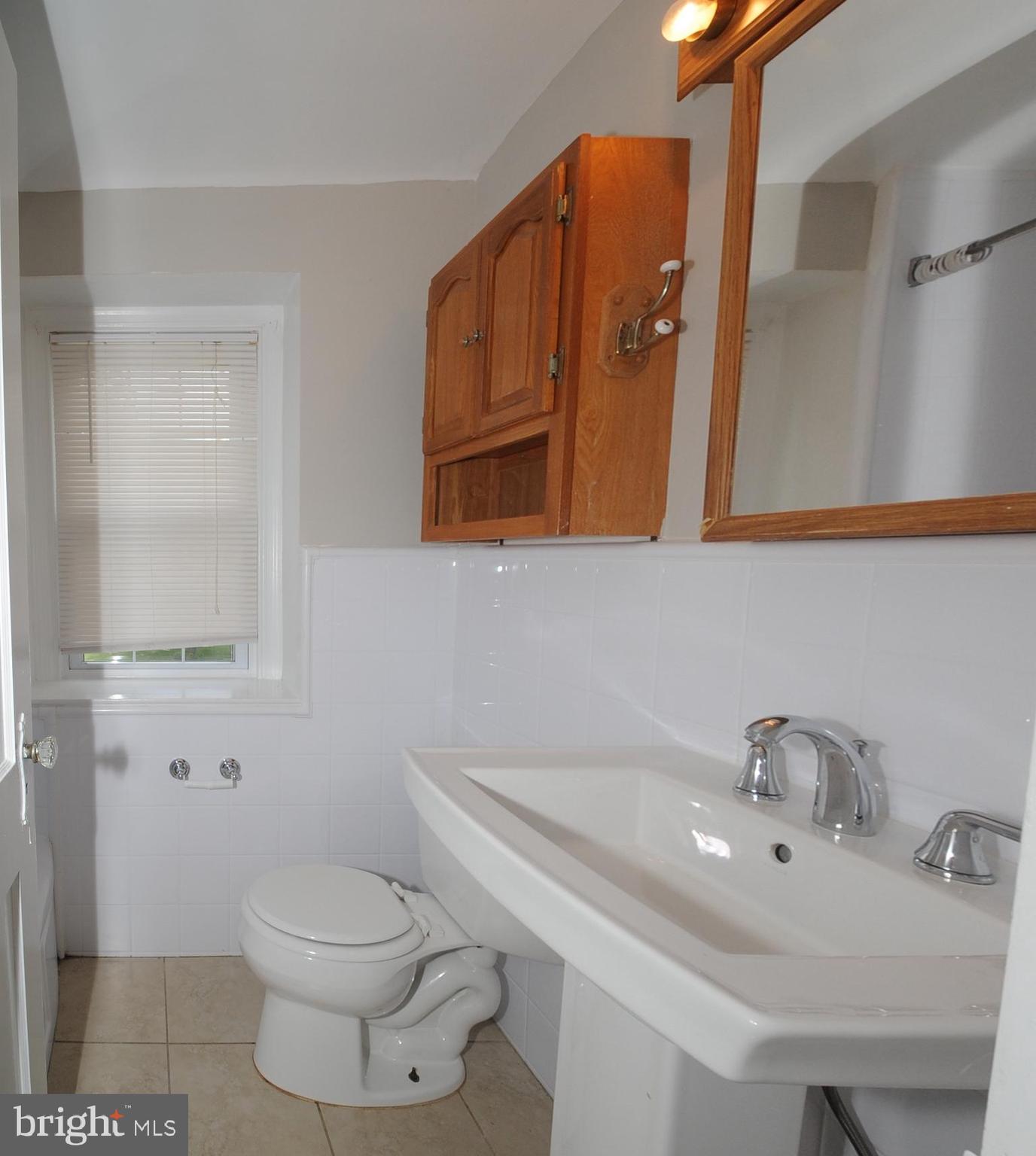 214 Earlington Road Havertown, PA 19083 - Photo 24 of 34 Bathroom