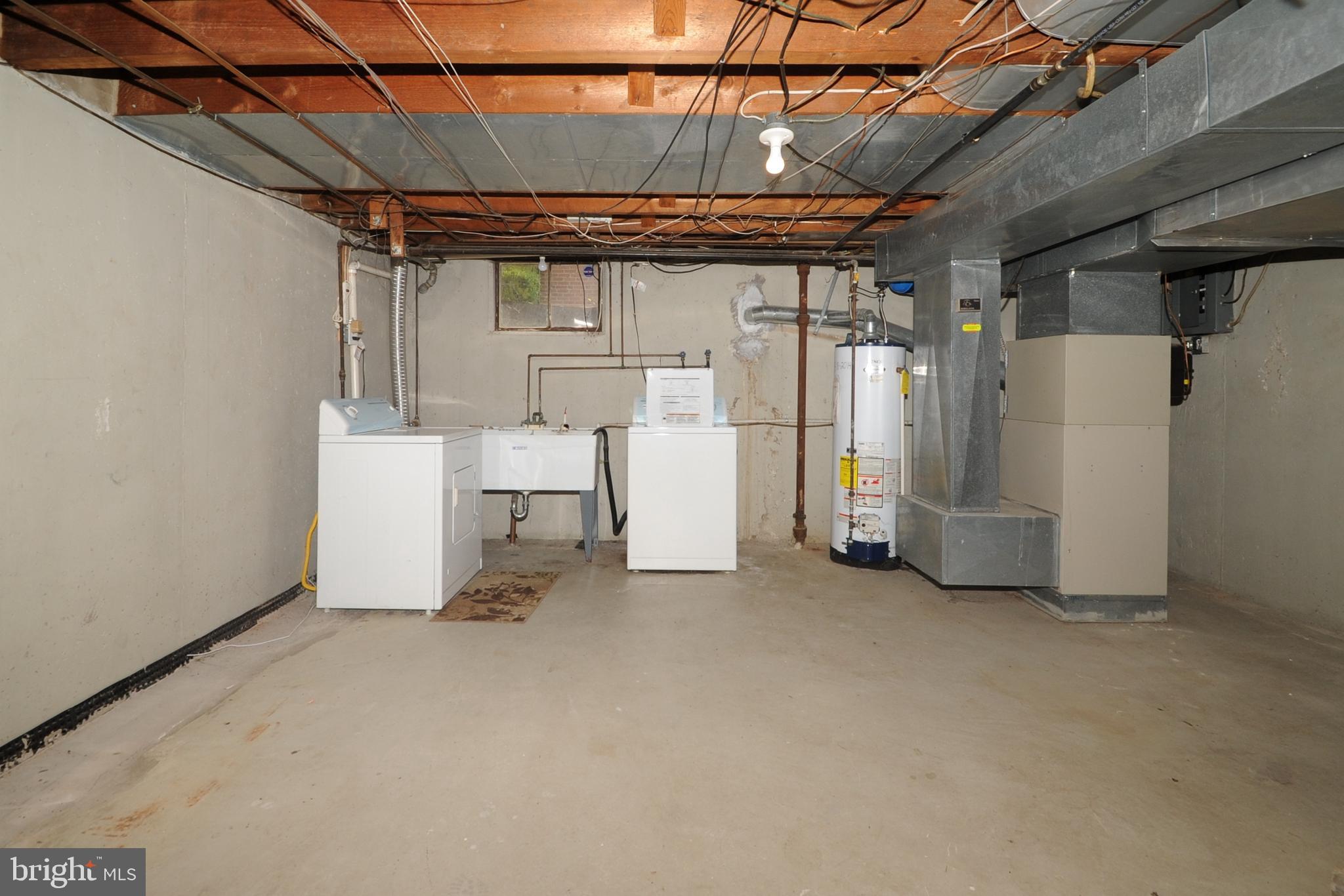 214 Earlington Road Havertown, PA 19083 - Photo 27 of 34 Laundry Area