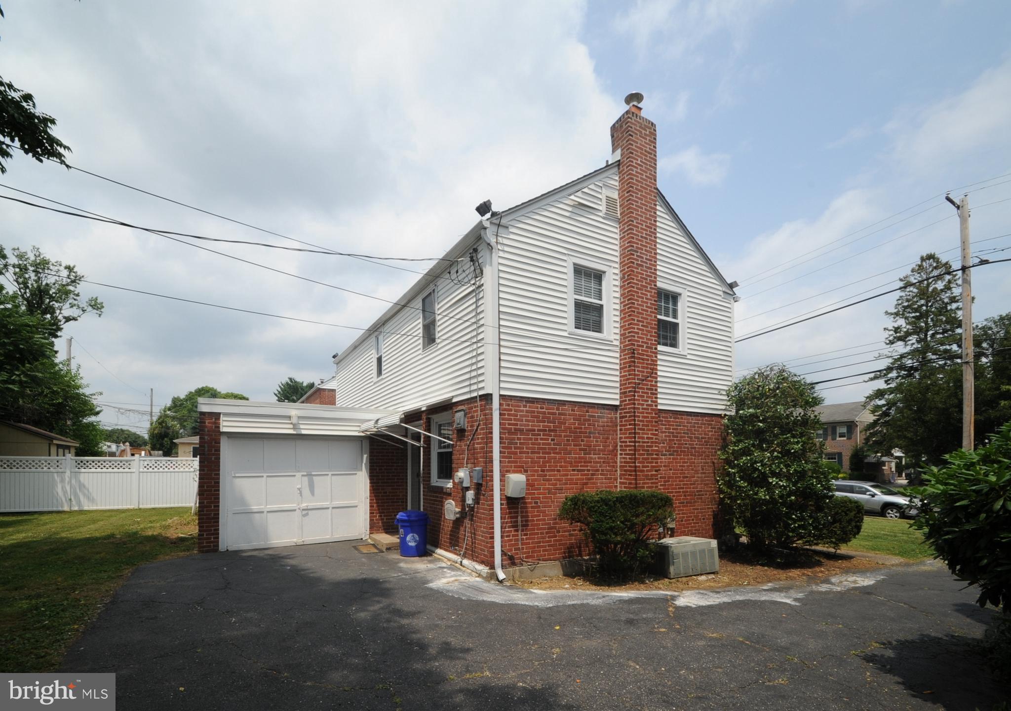 214 Earlington Road Havertown, PA 19083 - Photo 33 of 34 Back of the House
