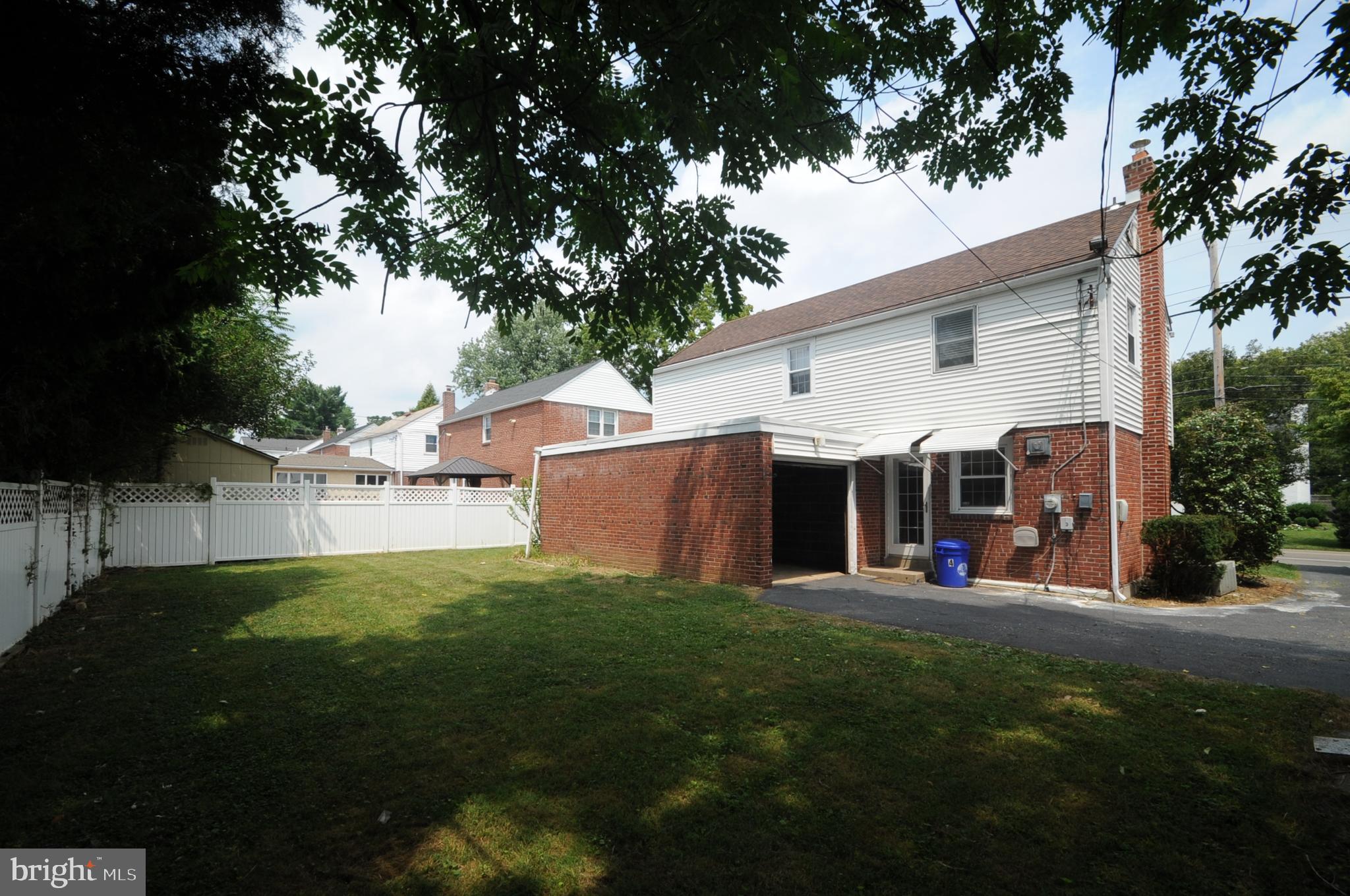 214 Earlington Road Havertown, PA 19083 - Photo 5 of 34 Backyard