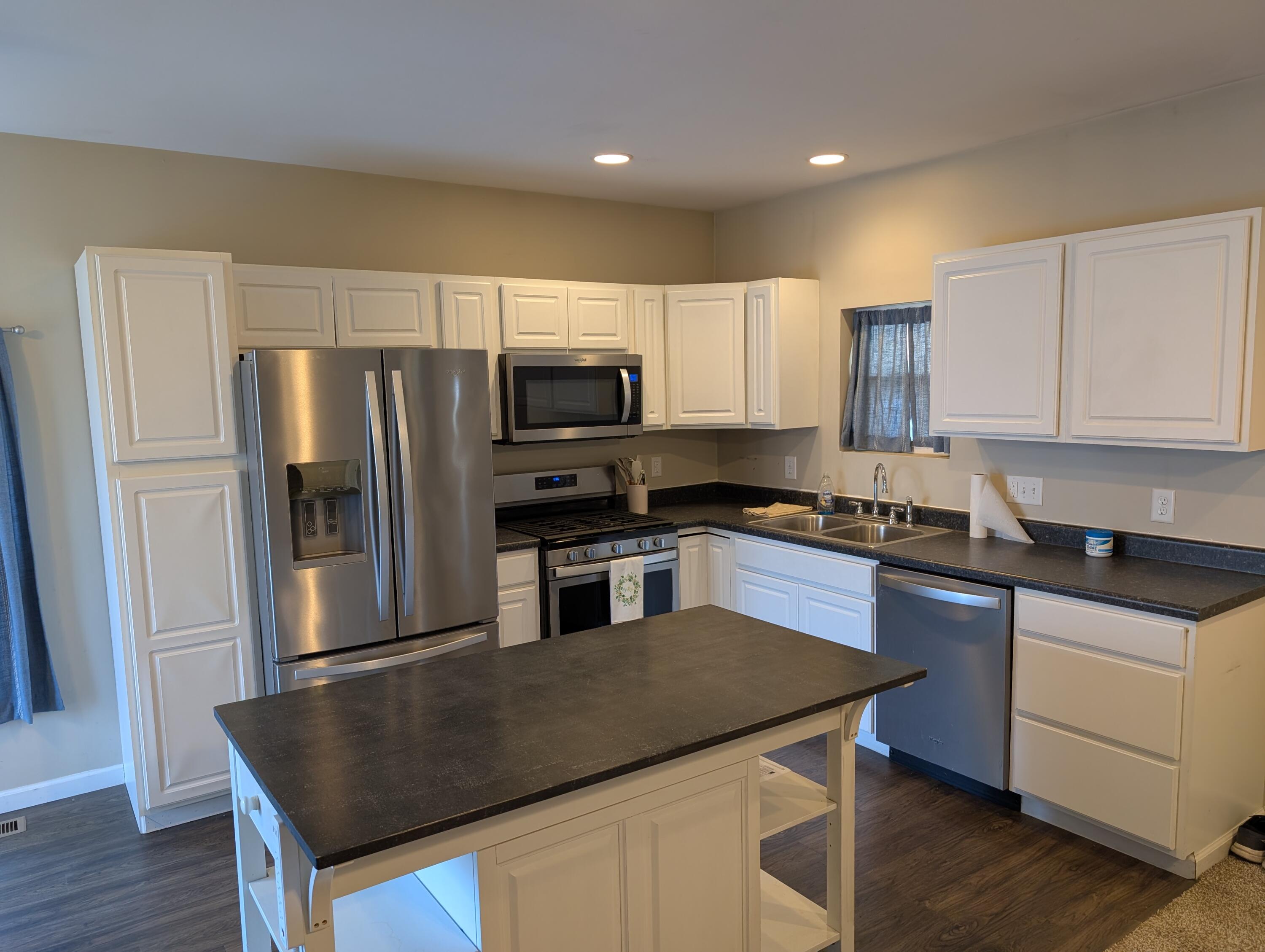 404 Burr Street Lowell, IN 46356 - Photo 12 of 70 3000x2258