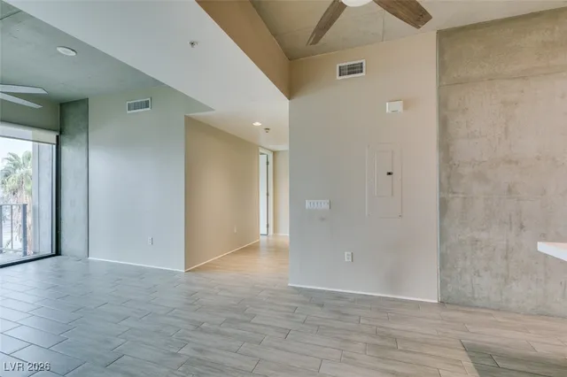 $2,644 | 353 East Bonneville Avenue, Unit 521, Las Vegas, NV 89101