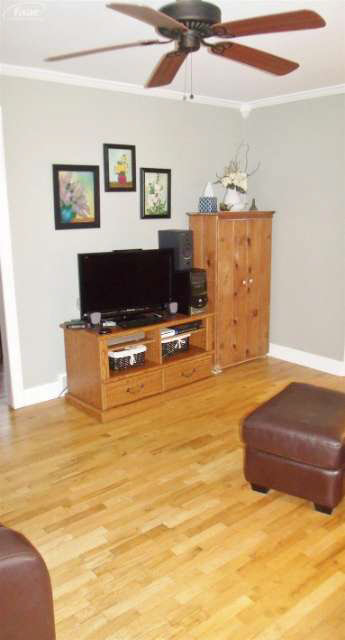 9186 Reid Road Swartz Creek, MI 48473 - Photo 9 of 40 20420624-8.JPG