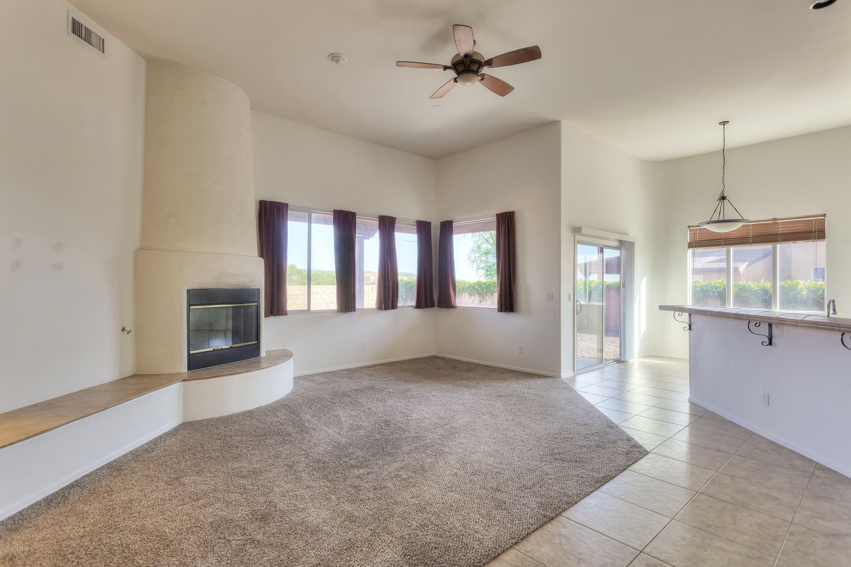 354 Via Bella Donna Rio Rico, AZ 85648 - Photo 4 of 26