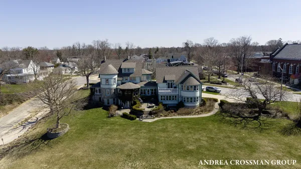 $6,000,000 | 456 Monroe Boulevard, South Haven, MI 49090