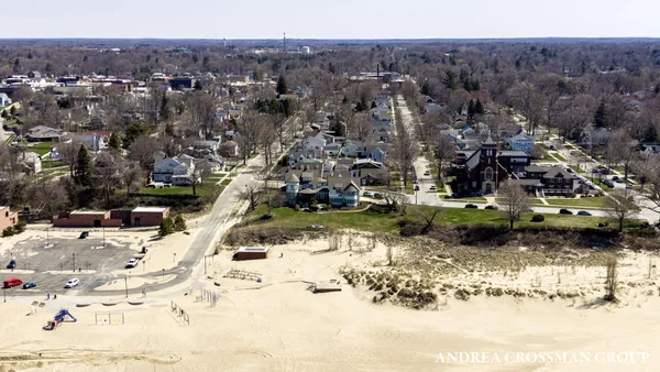 $6,000,000 | 456 Monroe Boulevard, South Haven, MI 49090