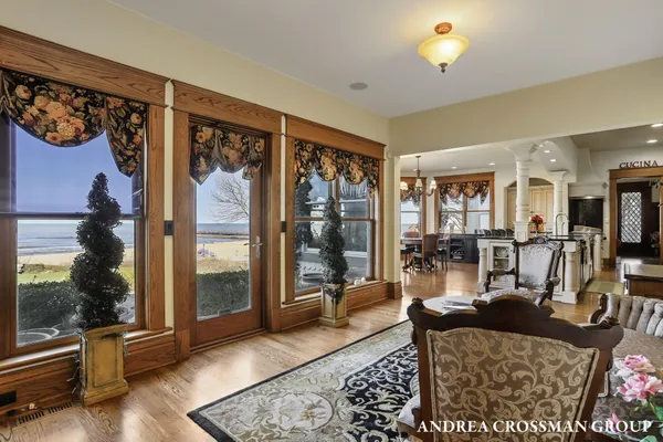 $6,000,000 | 456 Monroe Boulevard, South Haven, MI 49090