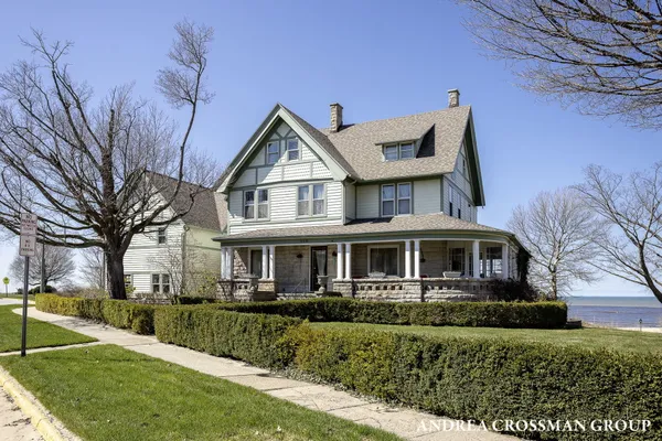 $6,000,000 | 456 Monroe Boulevard, South Haven, MI 49090