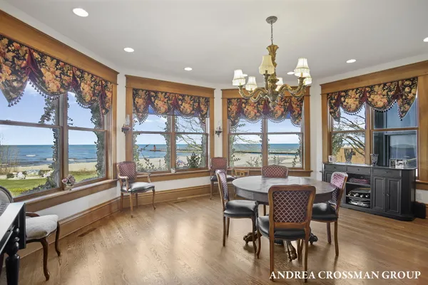 $6,000,000 | 456 Monroe Boulevard, South Haven, MI 49090