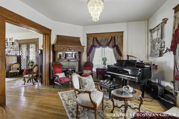 $6,000,000 | 456 Monroe Boulevard, South Haven, MI 49090