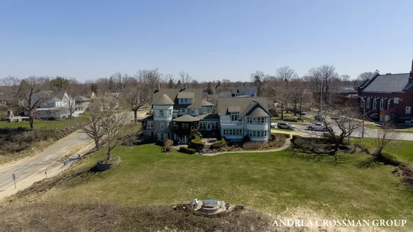 $6,000,000 | 456 Monroe Boulevard, South Haven, MI 49090