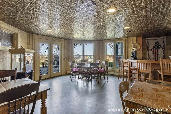 $6,000,000 | 456 Monroe Boulevard, South Haven, MI 49090