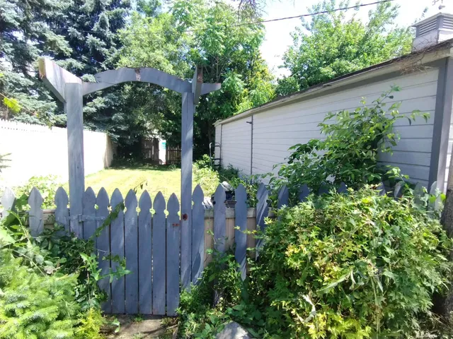 $244,000 | 3539 14th Street, Wyandotte, MI 48192