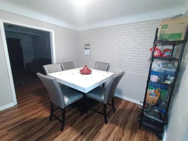 $244,000 | 3539 14th Street, Wyandotte, MI 48192