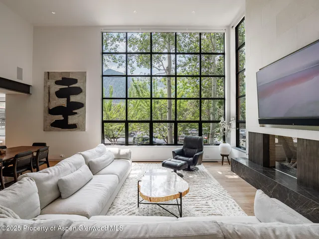 $200,000 | 624 East Hopkins Avenue, Aspen, CO 81611