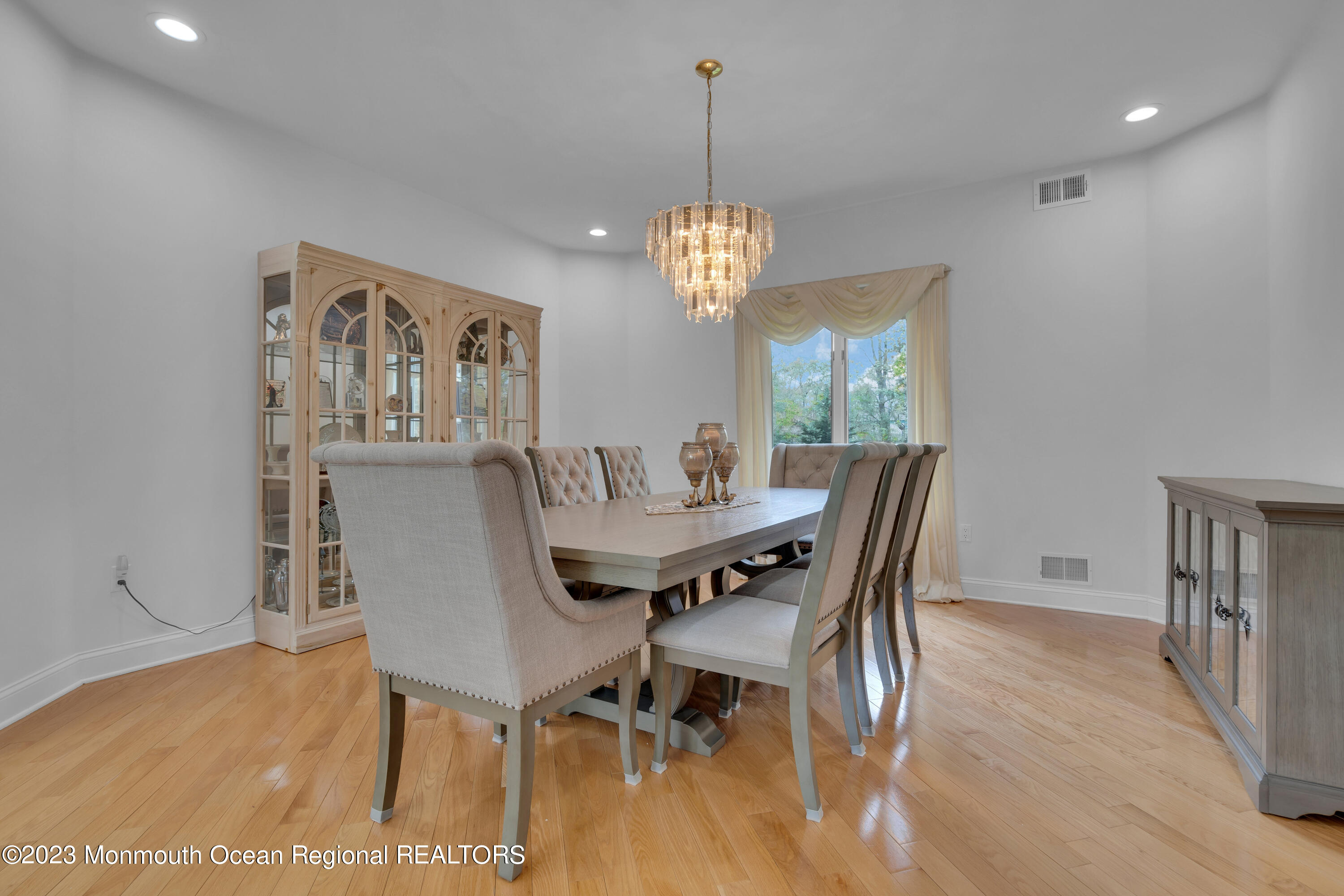 605 Turkey Point Road Brick, NJ 08724 - Photo 23 of 91 Dining room